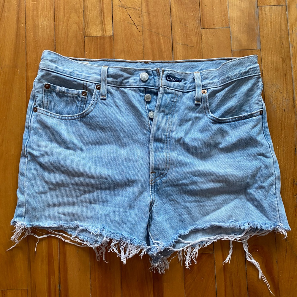 Levi’s 501 Light Blue Denim Frayed Hem Shorts